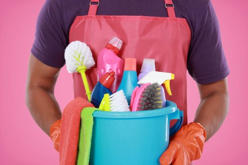 Professional move out cleaning for a Greenwich property with attention to detail