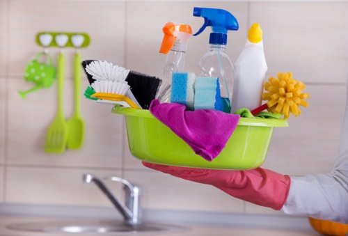 Professional move-in cleaning service in a Greenwich home before unpacking